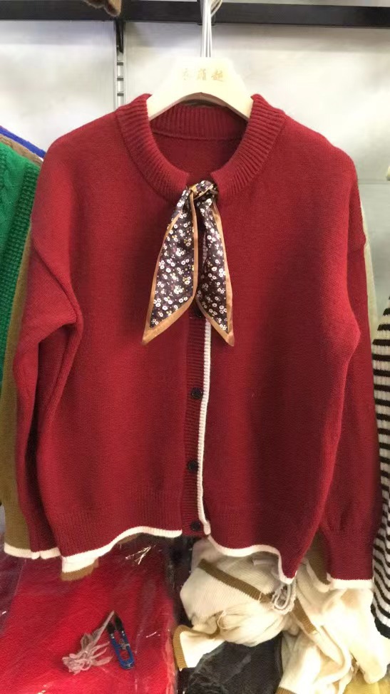 New autumn simple retro sweater cardigan 1