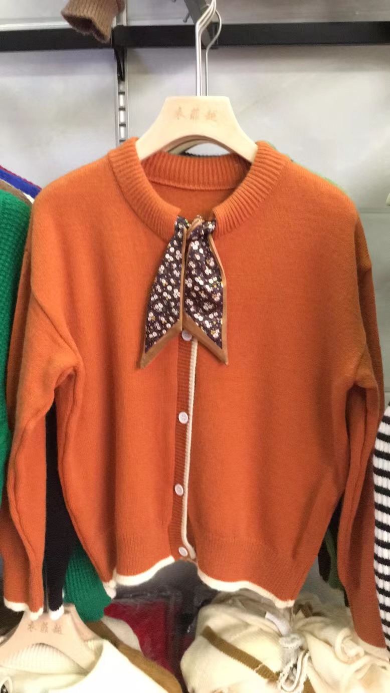 New autumn simple retro sweater cardigan 1