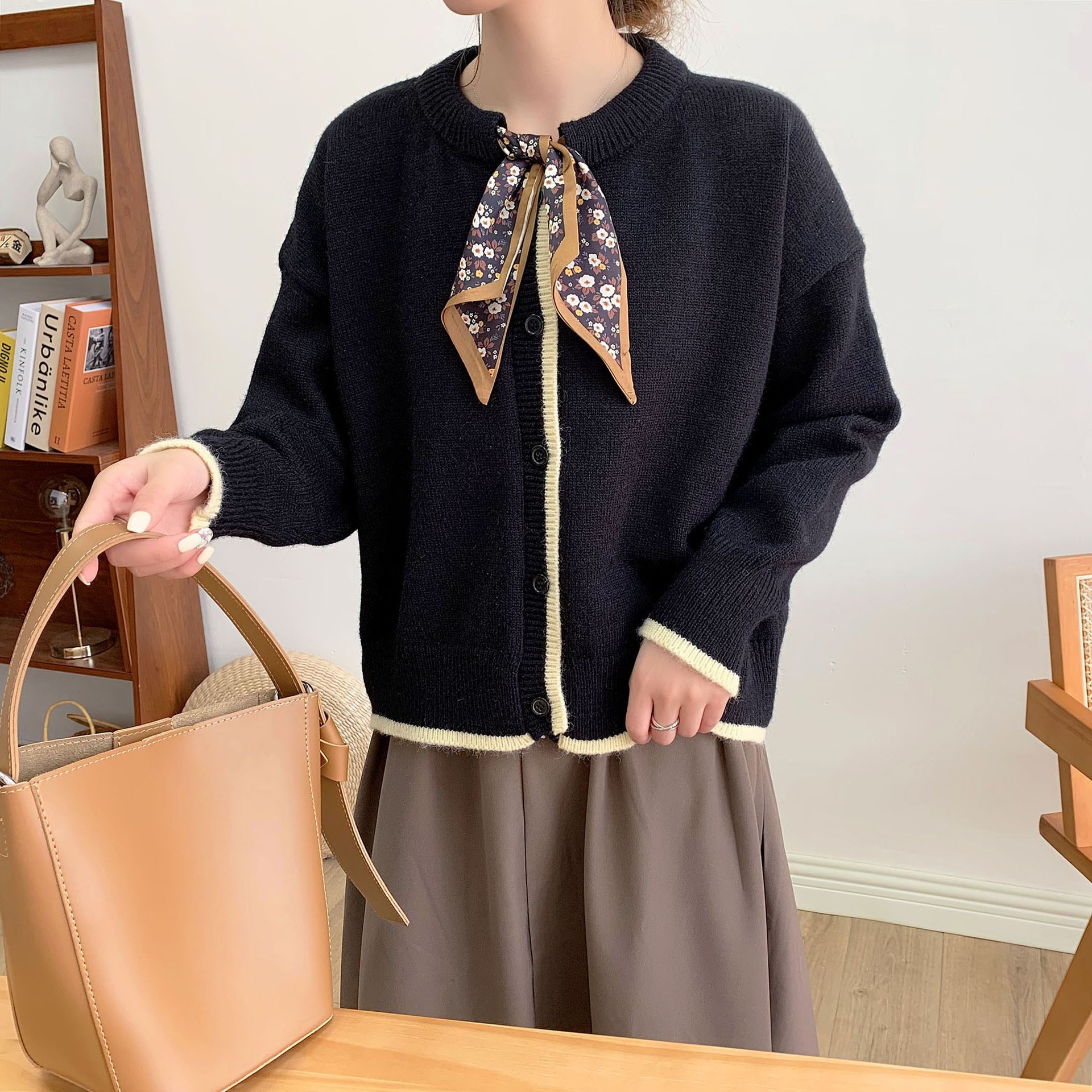 New autumn simple retro sweater cardigan 1