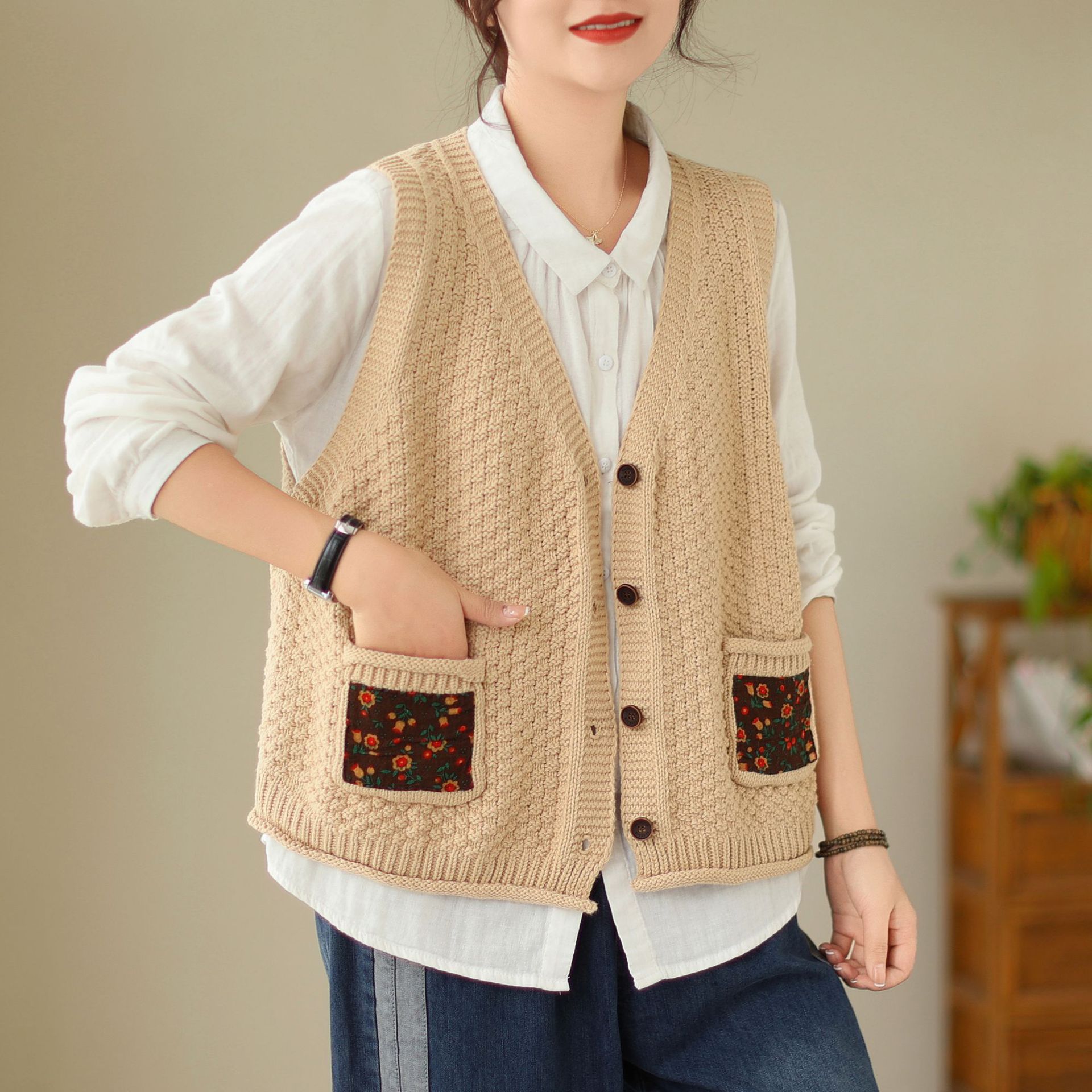 Patchwork cotton knit cardigan vest 27