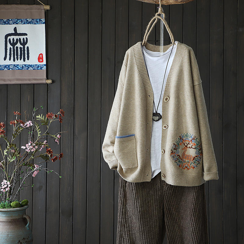 Spring and autumn thin knitted cardigan sweater 2