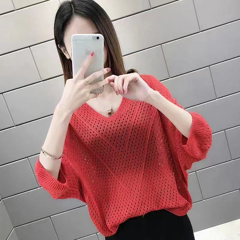 V-neck bat sleeve T-shirt women's blouse hollow 34