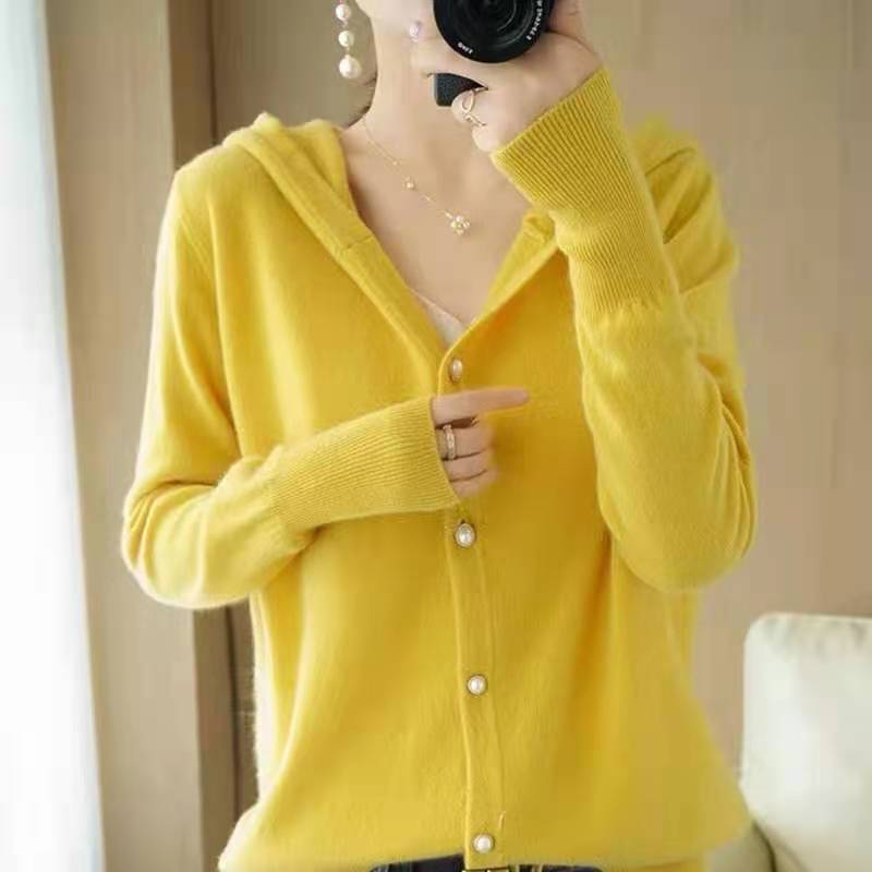 Women's solid color cardigan sweater 39